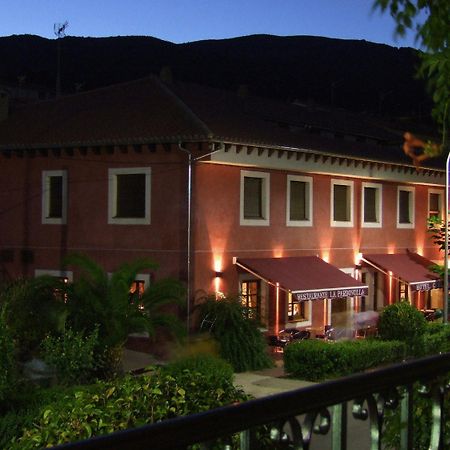 Hotel Rural Carlos I Garganta la Olla Exterior foto