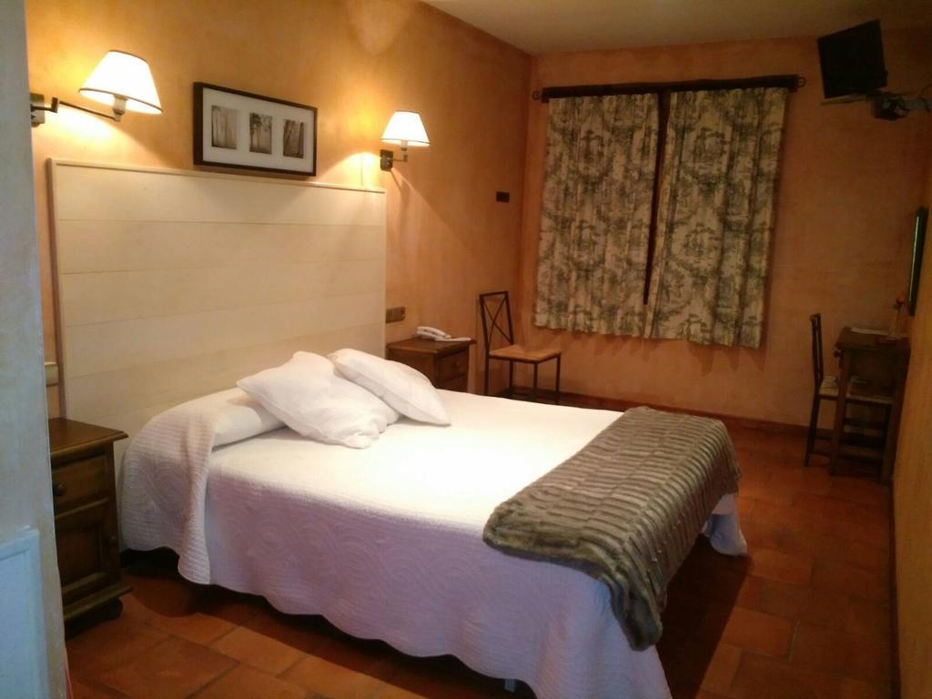 Hotel Rural Carlos I Garganta la Olla Exterior foto